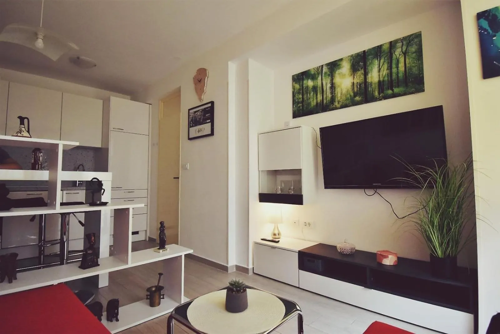Apartman Goran Pula 0*,